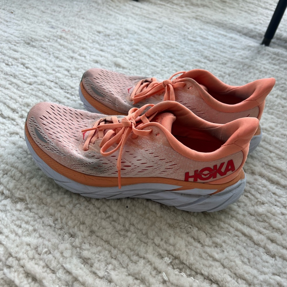 Hoka Clifton 8 - moderate wear